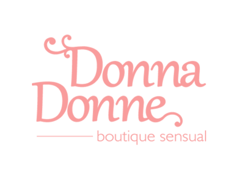 Donna Donne - Shopping Downtown